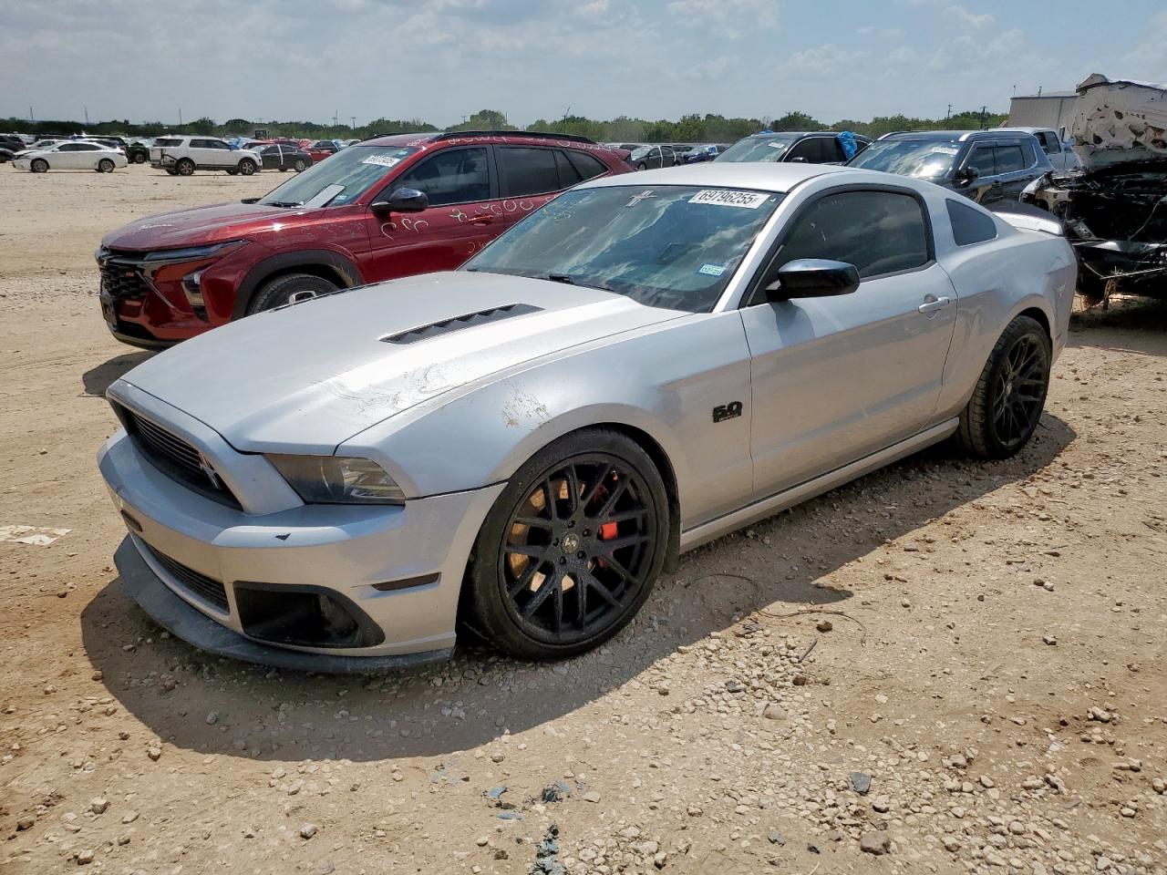 FORD MUSTANG GT