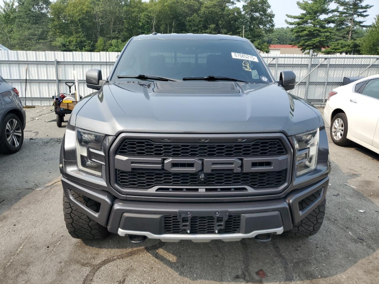 FORD F-150 RAPTOR