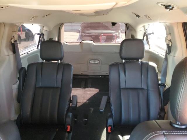 2015 CHRYSLER TOWN & COU 2C4RC1BG1FR621017