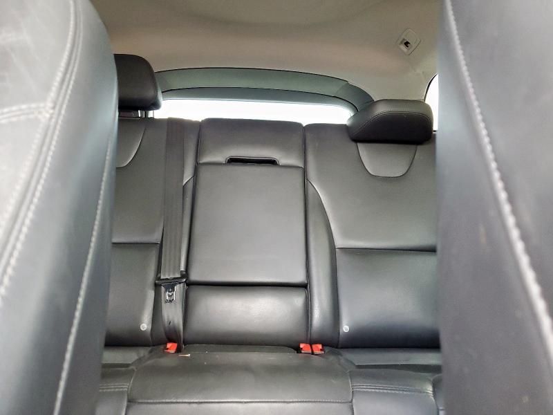 2016 VOLVO XC60 T5 PL YV440MDM3G2791982