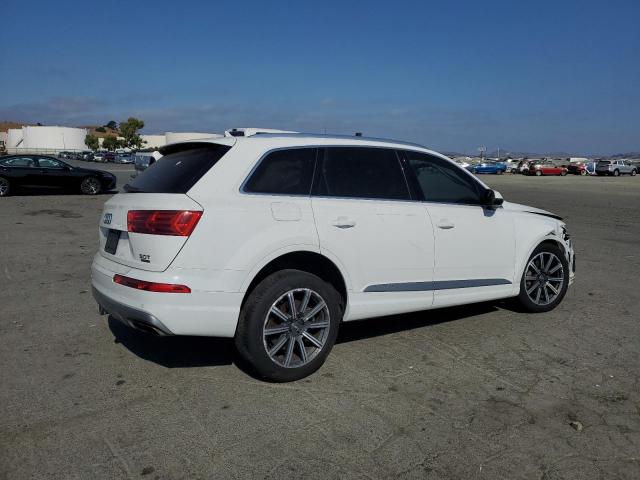 2017 AUDI Q7 PREMIUM PLUS WA1LAAF75HD017217