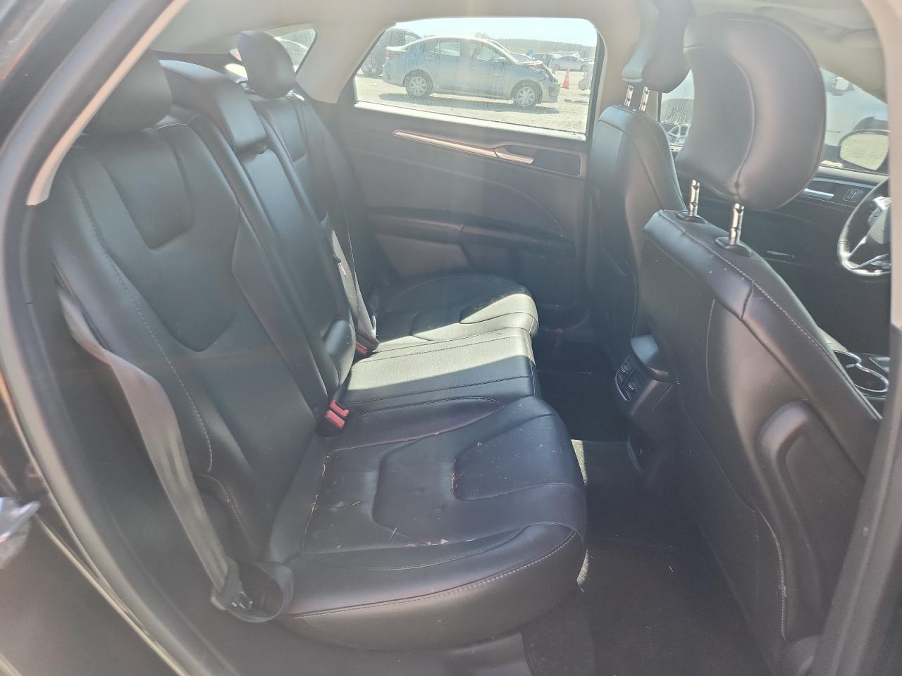 FORD FUSION TITANIUM