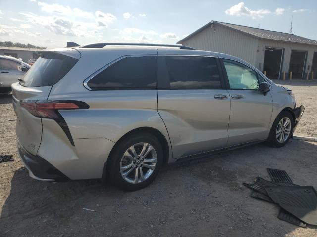 2023 TOYOTA SIENNA XSE 5TDDSKFC4PS094142