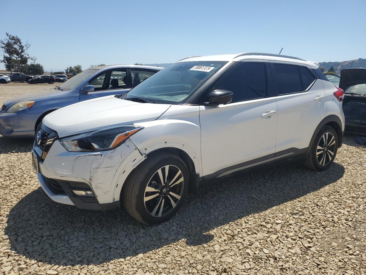 NISSAN KICKS SR