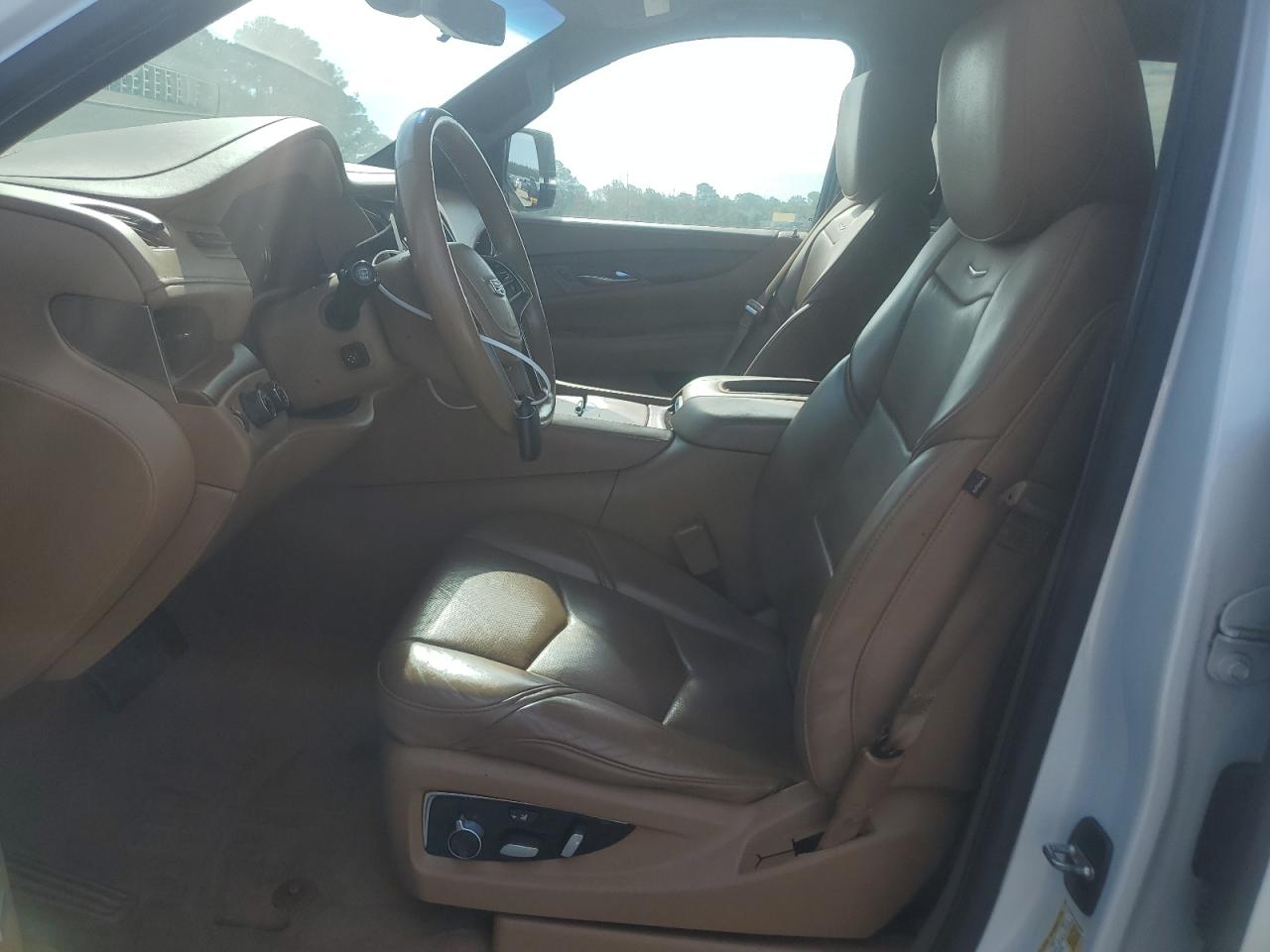 CADILLAC ESCALADE PLATINUM