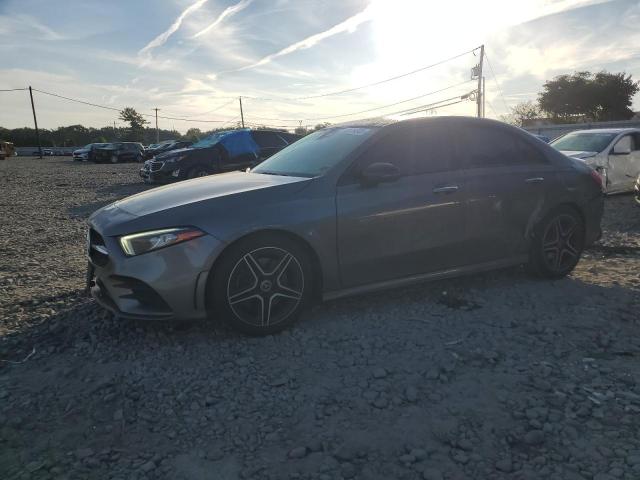 2019 MERCEDES-BENZ A 220 4MAT WDD3G4FB3KW001741