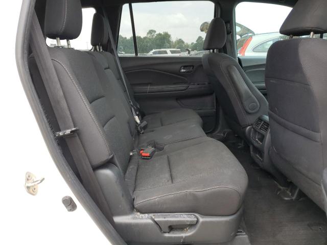 2019 HONDA PASSPORT S 5FNYF7H25KB000323