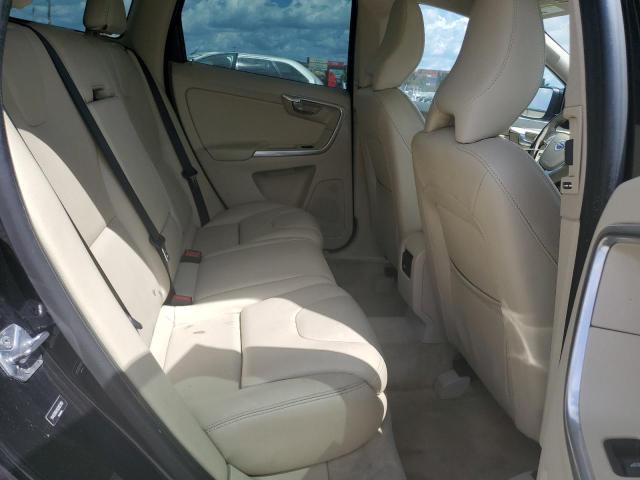 2016 VOLVO XC60 T5 PR YV4612RK0G2825183