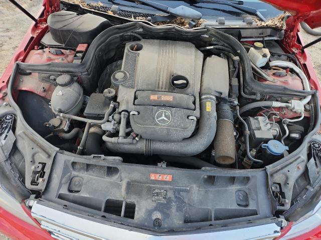 2012 MERCEDES-BENZ C 250 - WDDGF4HB4CR201996