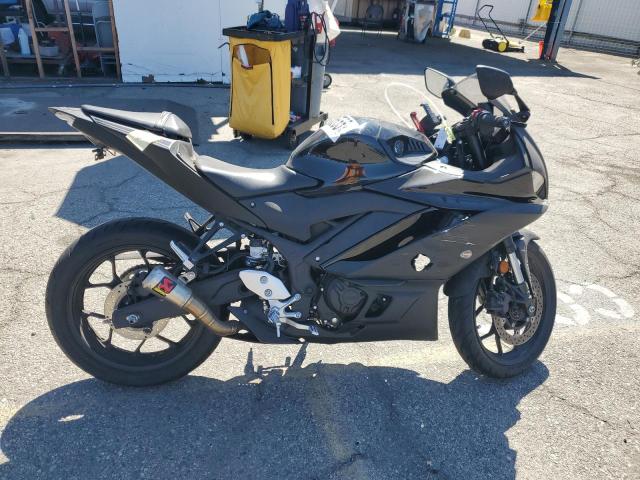 2020 YAMAHA YZFR3 A MH3RH18Y1LK004908