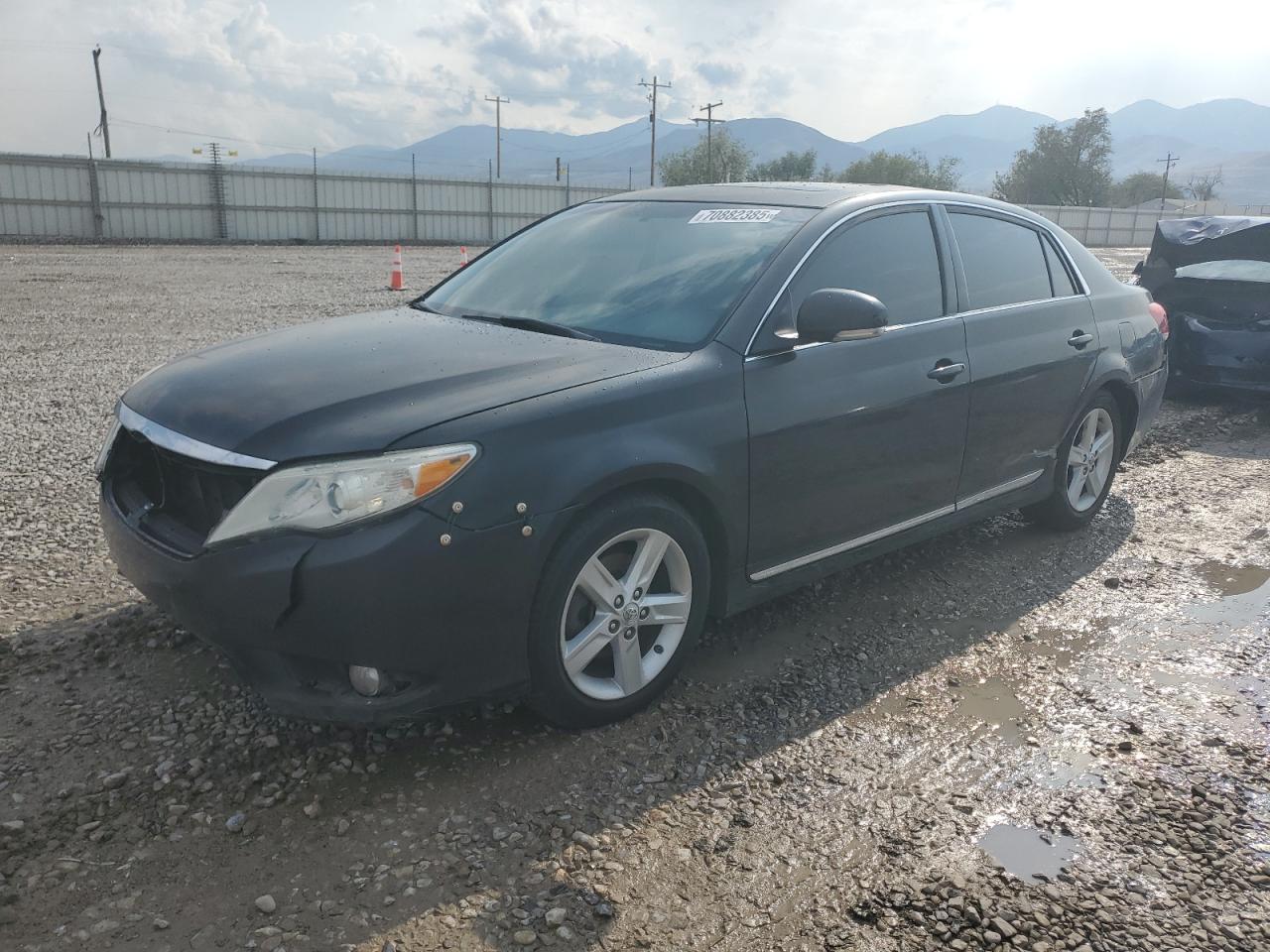 TOYOTA AVALON BASE