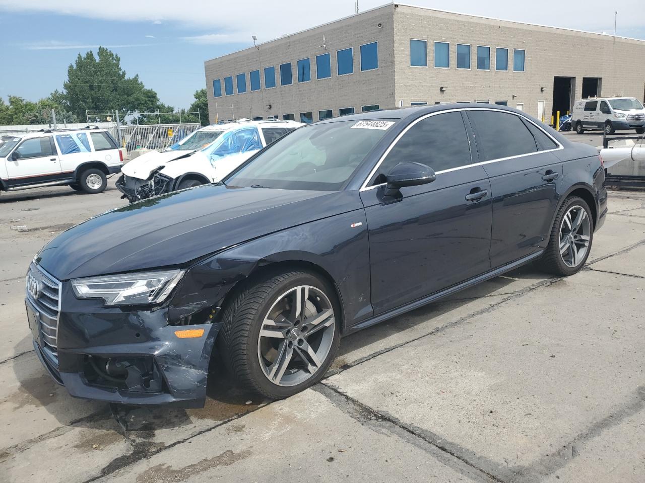 AUDI A4 PREMIUM PLUS