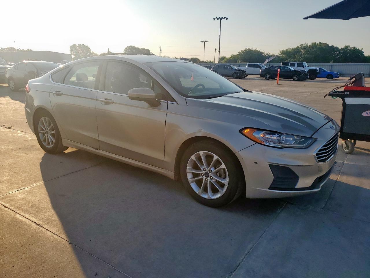 FORD FUSION SE