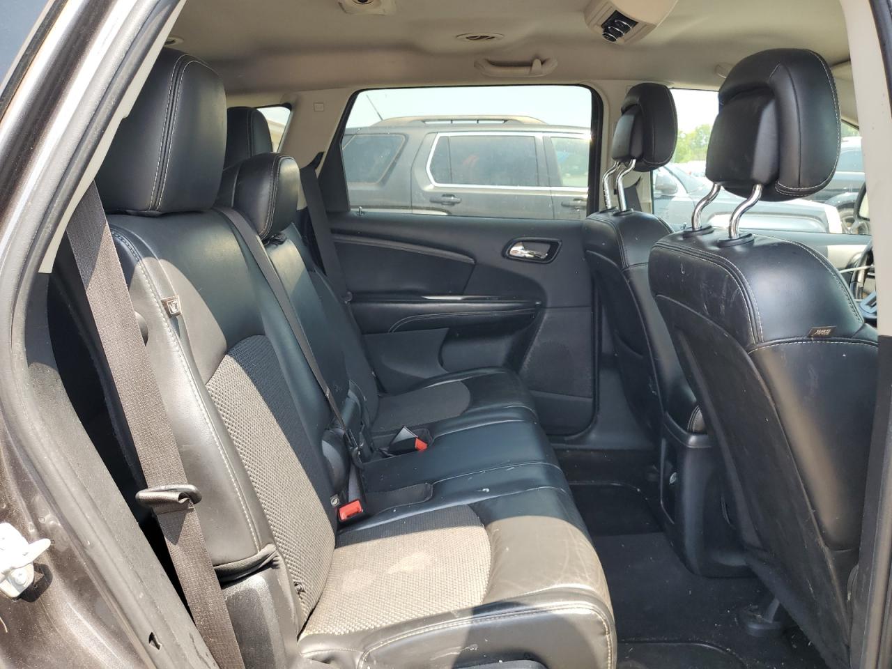 DODGE JOURNEY CROSSROAD