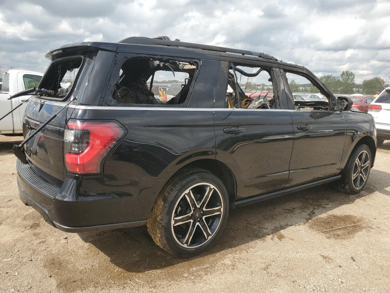 FORD EXPEDITION LIMITED