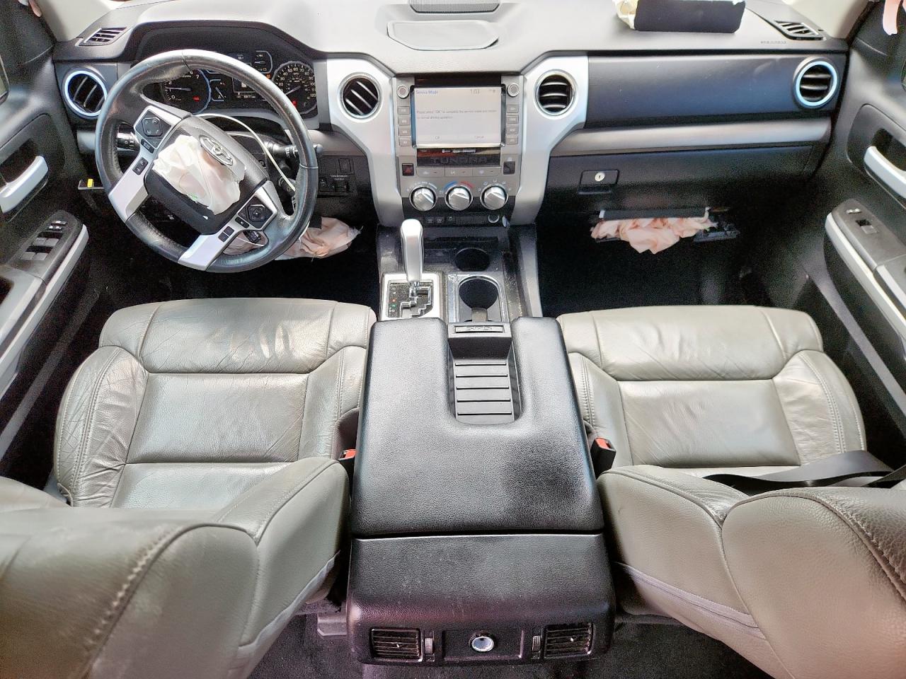 TOYOTA TUNDRA CREWMAX SR5