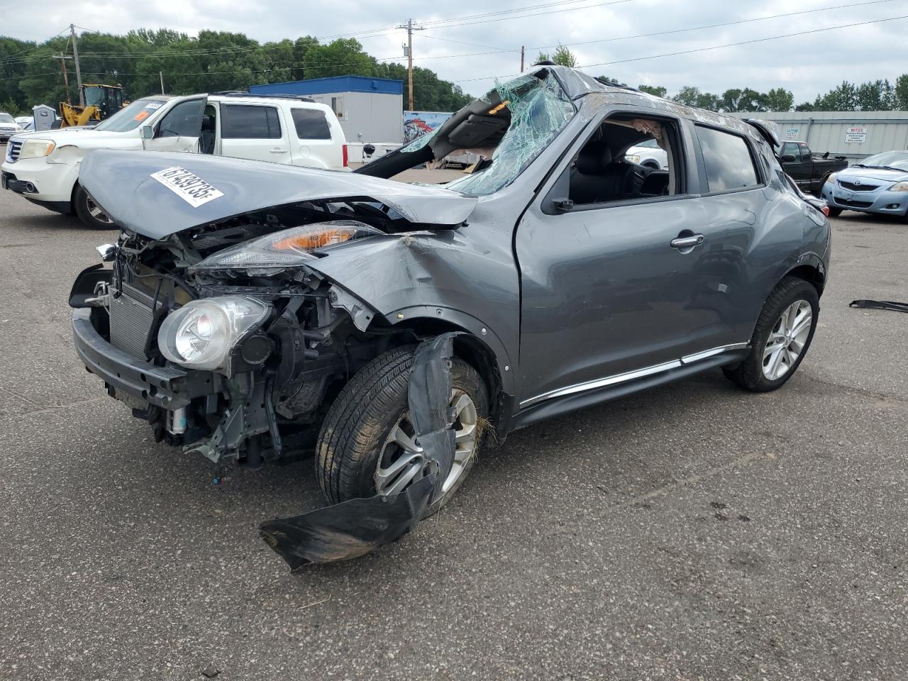 NISSAN JUKE S