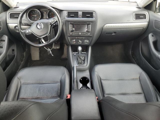 2015 VOLKSWAGEN JETTA SE 3VWD17AJ8FM212307