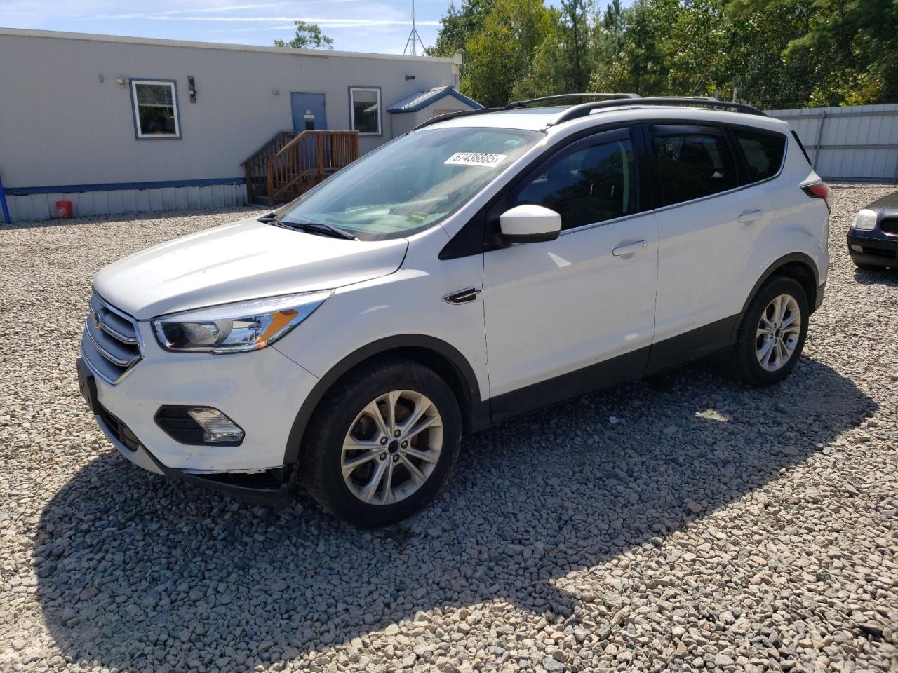 FORD ESCAPE SE