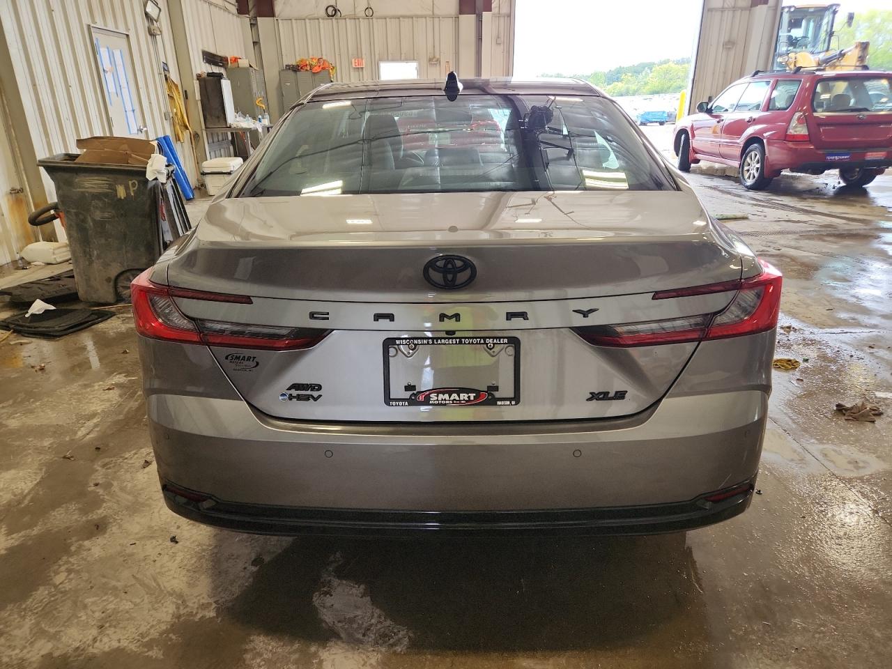 TOYOTA CAMRY XSE