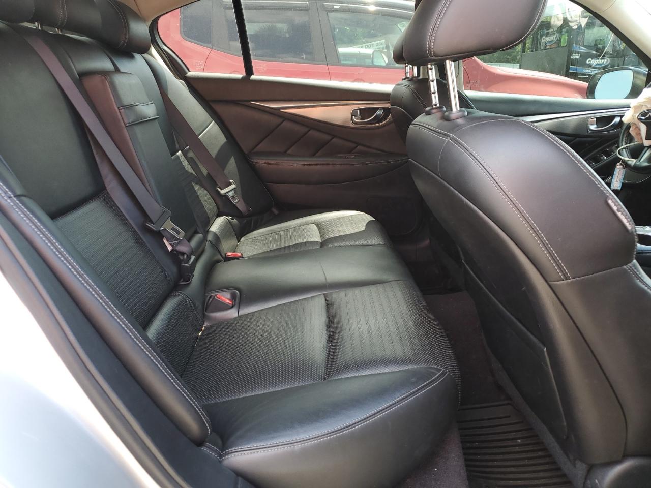 INFINITI Q50 PREMIUM