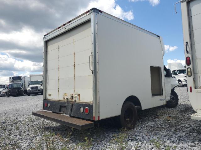 GMC SAVANA CUT 2017 white  flexible fuel 1GD37RCG2H1127601 photo #4