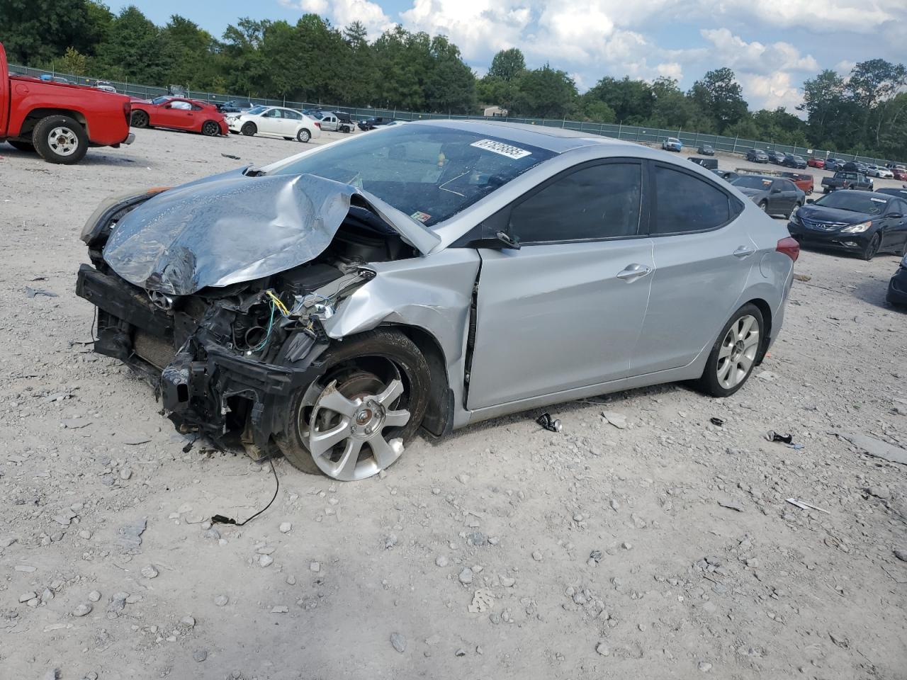 HYUNDAI ELANTRA GLS