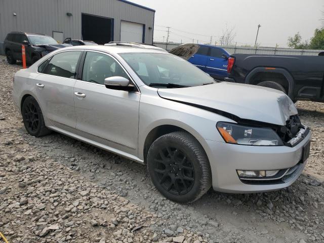 2015 VOLKSWAGEN PASSAT SEL 1VWCV7A36FC067836