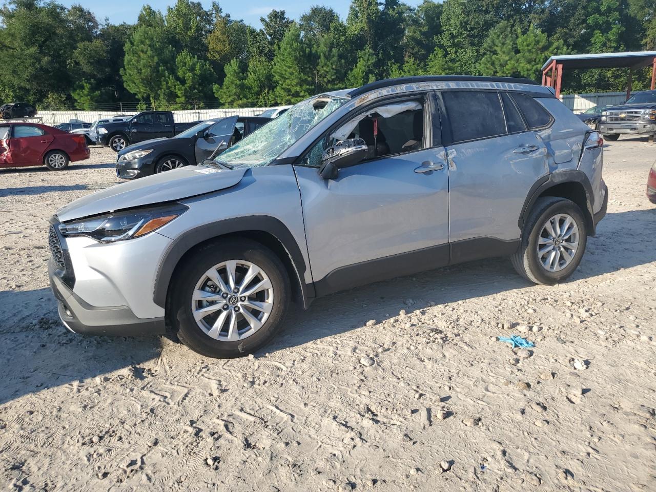 TOYOTA COROLLA CROSS LE