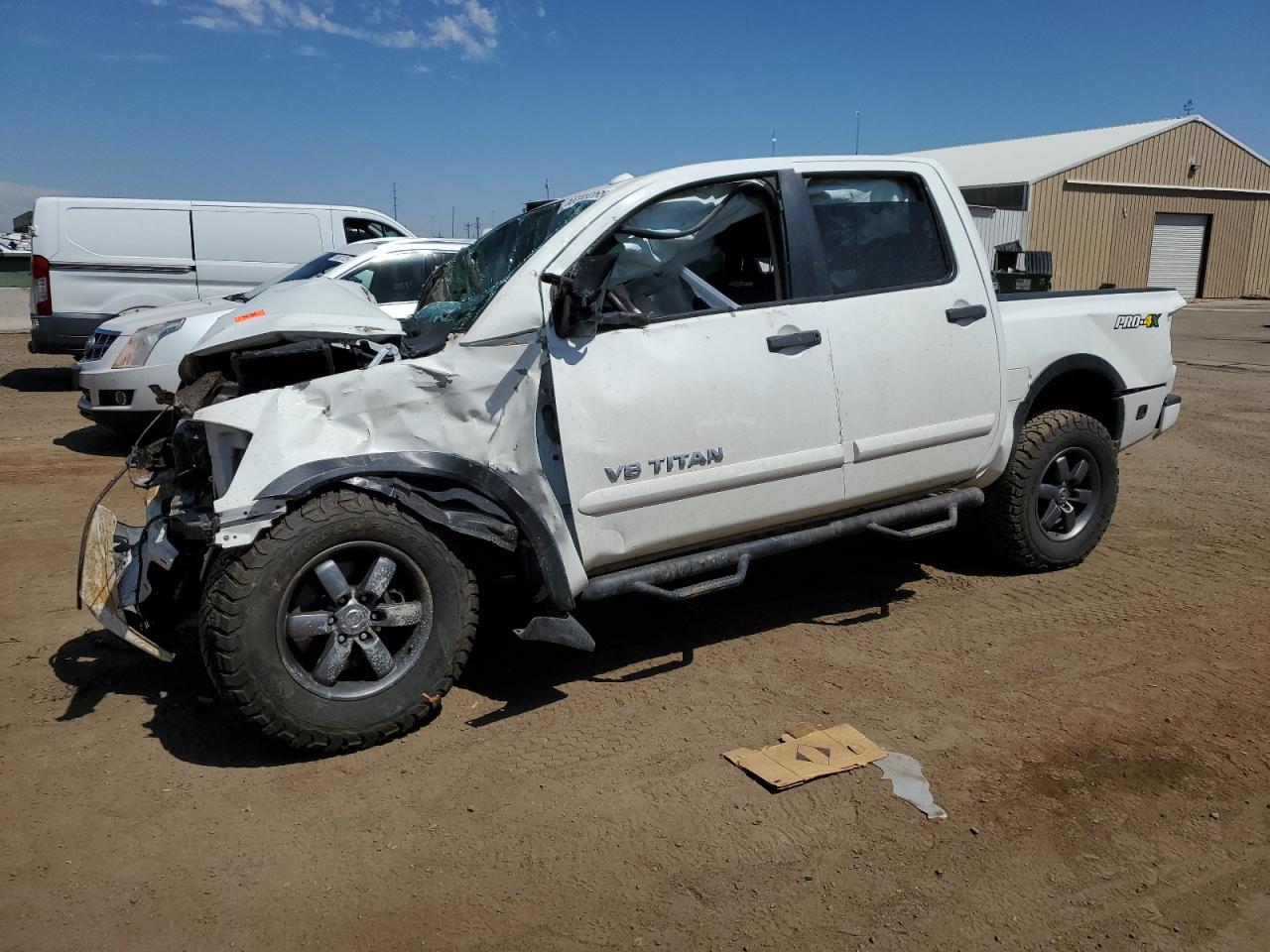 NISSAN TITAN S