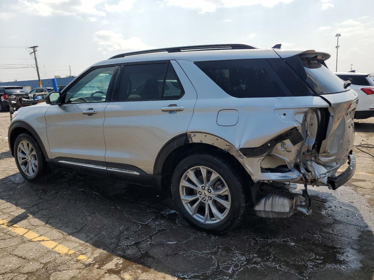 FORD EXPLORER XLT