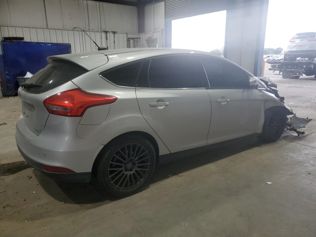 FORD FOCUS TITANIUM