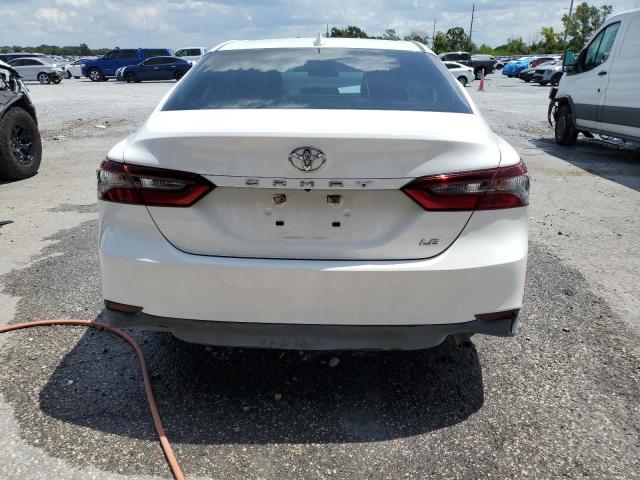 2022 TOYOTA CAMRY LE 4T1C11AK6NU067262