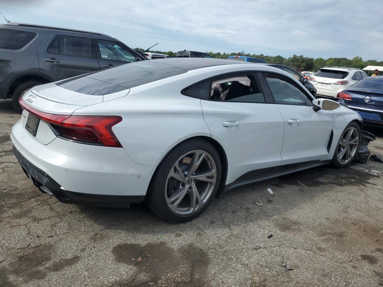 AUDI E-TRON PRESTIGE