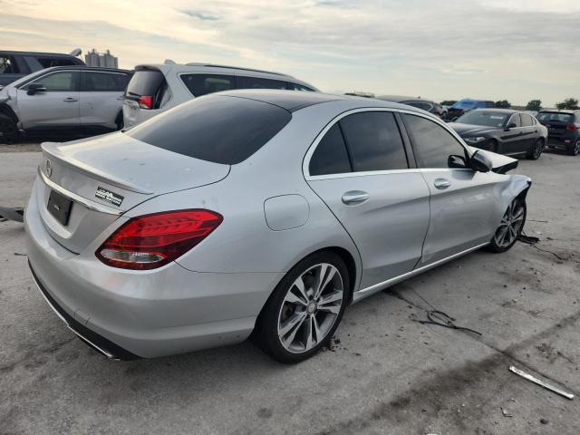 2016 MERCEDES-BENZ C 300 WDDWF4JB3GR172776