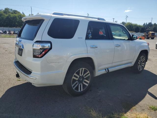 2018 TOYOTA 4RUNNER SR - JTEBU5JR3J5532849