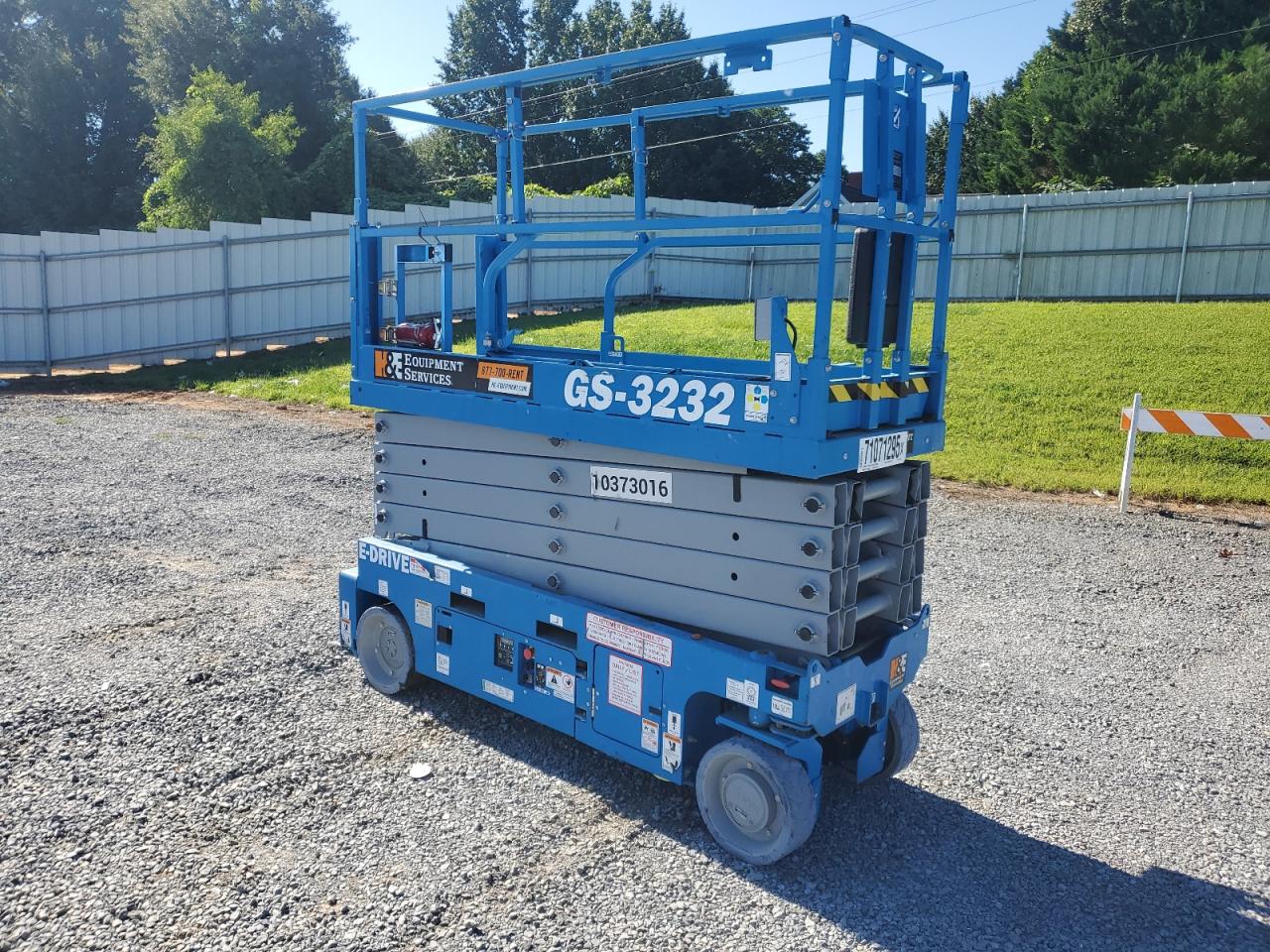 Lot #3279768322 2023 GENIE UNKNOWN