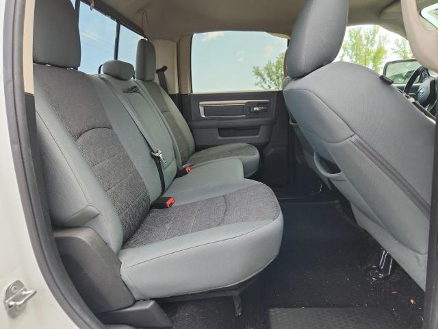 2016 RAM 1500 SLT 3C6RR7LTXGG384944