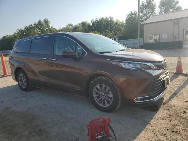 2021 TOYOTA SIENNA XLE 5TDYSKFC2MS002183