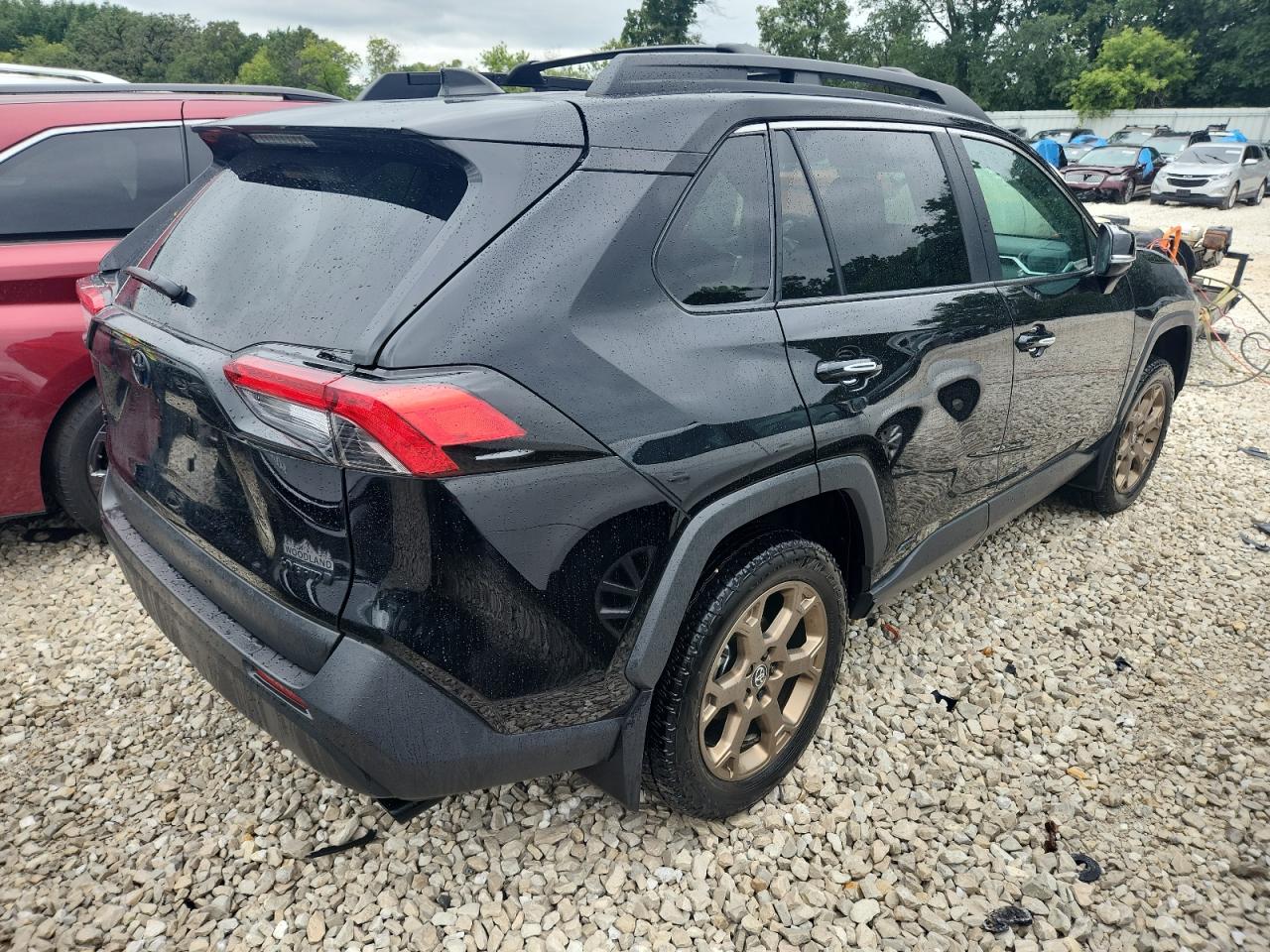 TOYOTA RAV4 WOODLAND EDITION