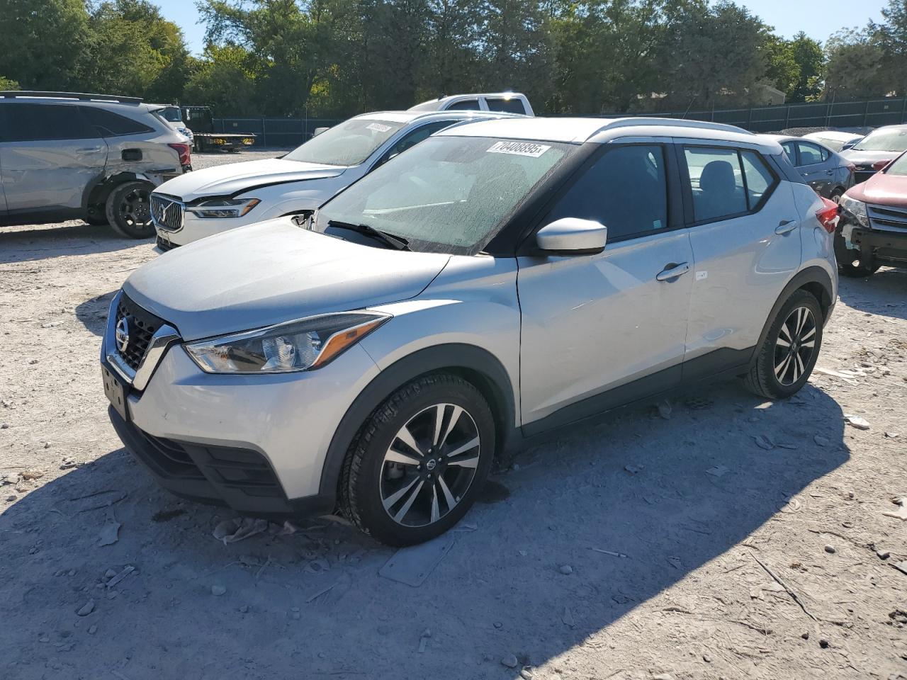 NISSAN KICKS SV