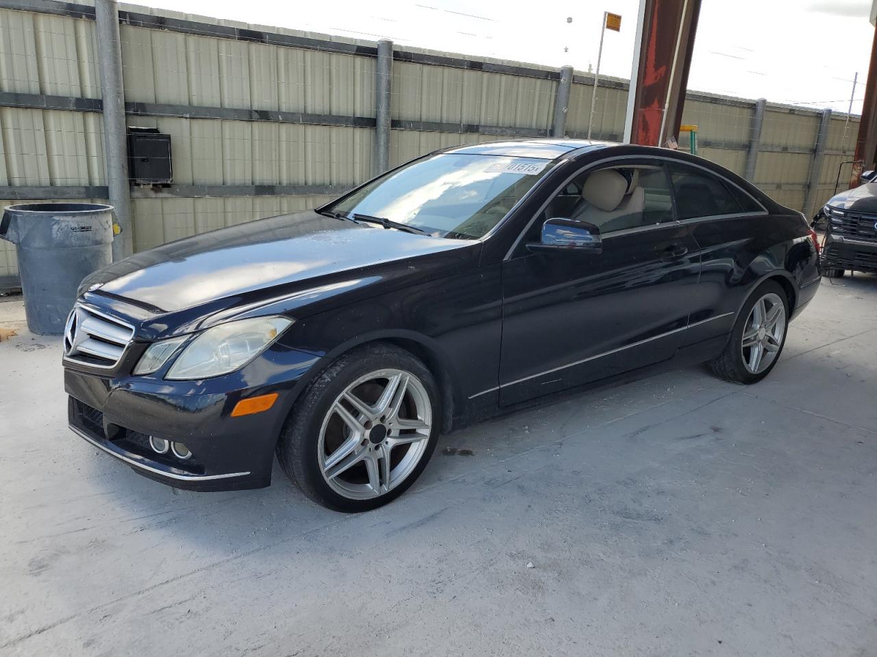 MERCEDES-BENZ E-CLASS 350