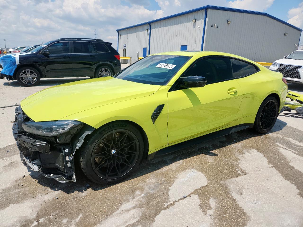 BMW M4 COMPETITION
