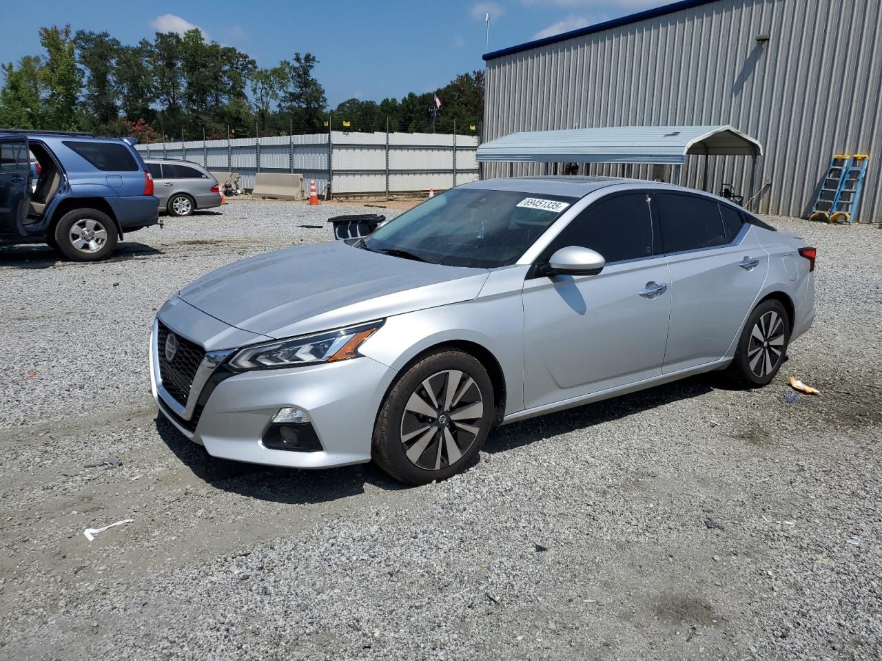 NISSAN ALTIMA SV