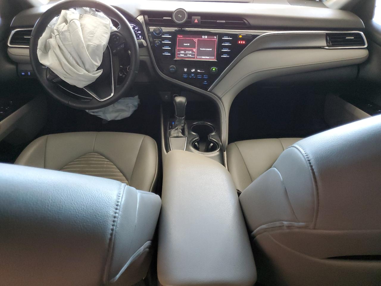 TOYOTA CAMRY L