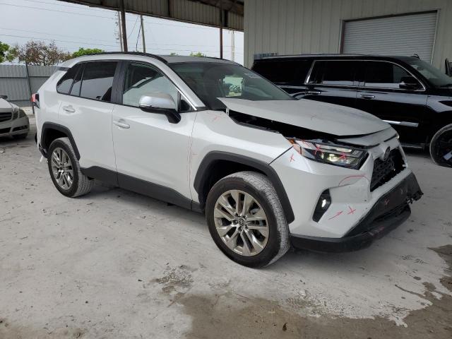 2025 TOYOTA RAV4 XLE P 2T3C1RFV2SW371595