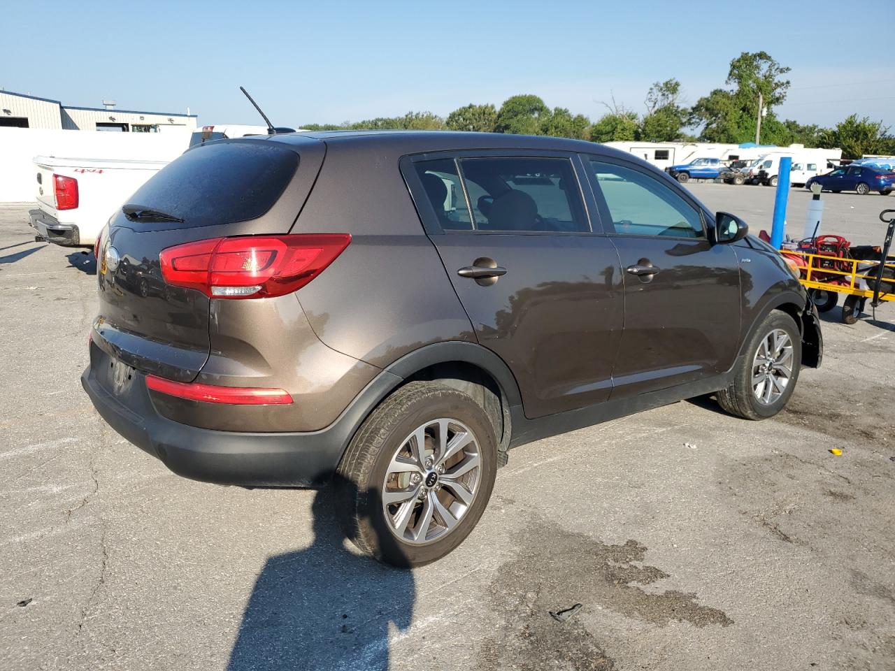 KIA SPORTAGE LX