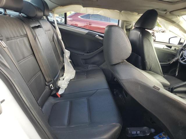 2017 VOLKSWAGEN JETTA SE 3VWDB7AJ8HM242049