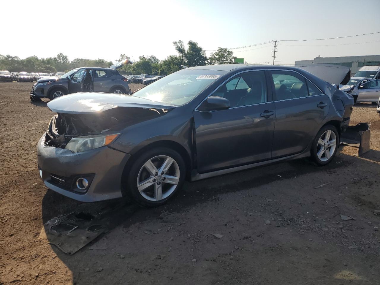 TOYOTA CAMRY BASE
