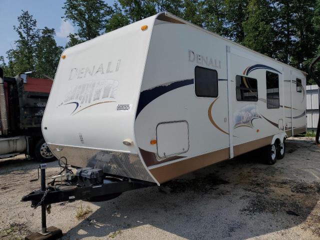 DUTCHMEN DENALI TRAVEL TRAILERS 2009 white   47CTD1R259P622513 photo #3